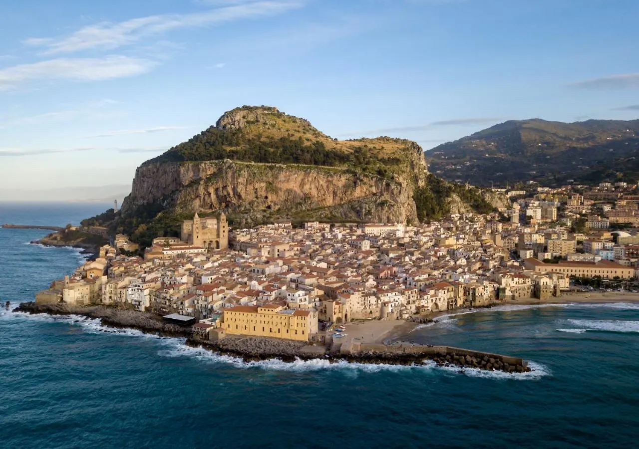 Oltremare Bed & Breakfast Cefalu 0*,